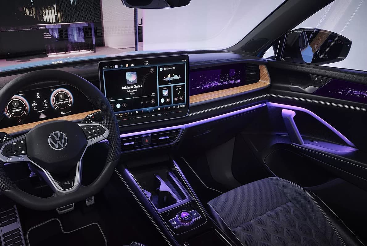 Iluminação ambiente do interior do Novo Tiguan R-Line