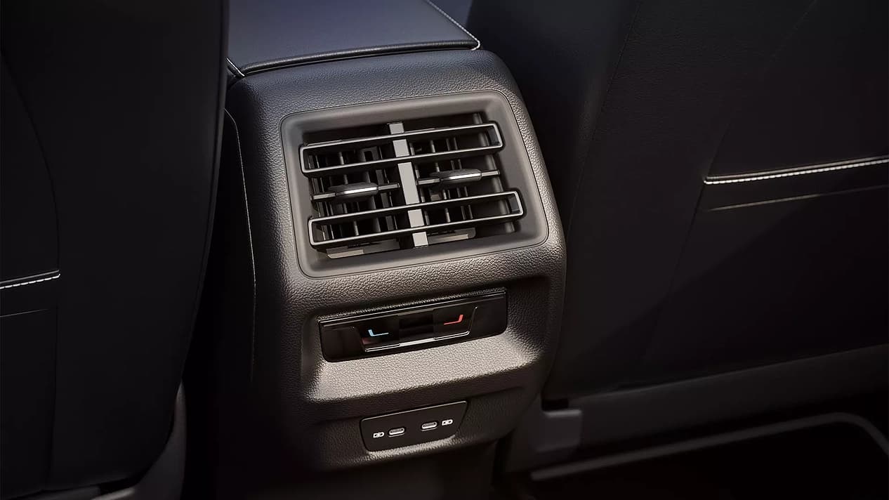 Saída de ar-condicionado traseira do Novo Tiguan R-Line